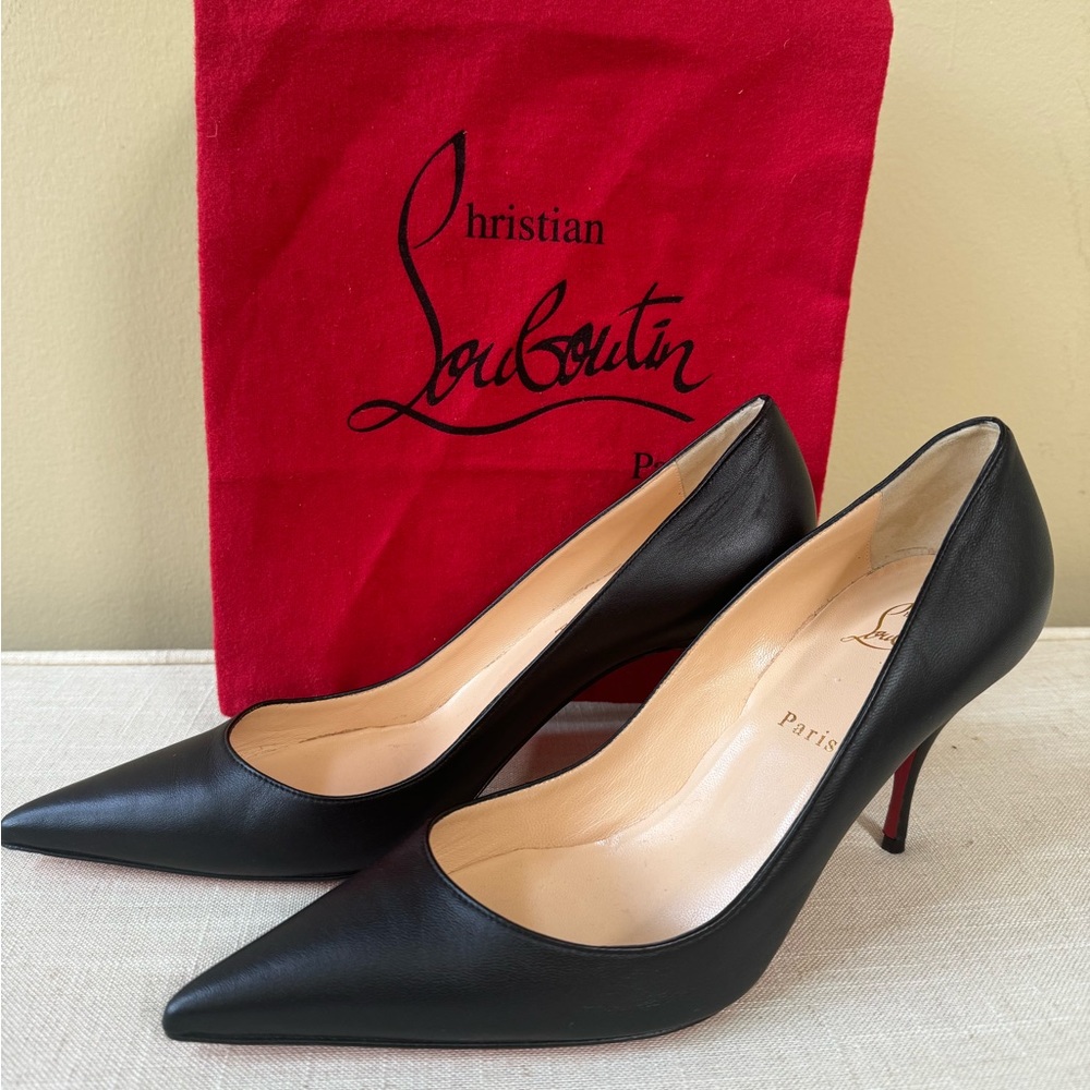 💯Authentic CHRISTIAN LOUBOUTIN
Clare 80 black nappa pumps